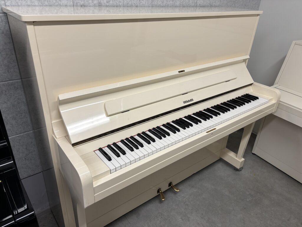 Hellas Helsinki; klaverid