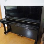 Uueväärne Yamaha U3 pianiino