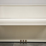 Hellas Tapiola, klaverite müük