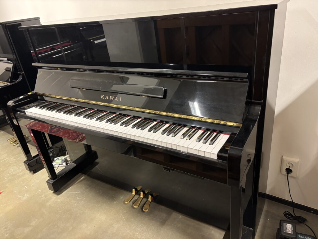 kawai, klaverid, pianiinod